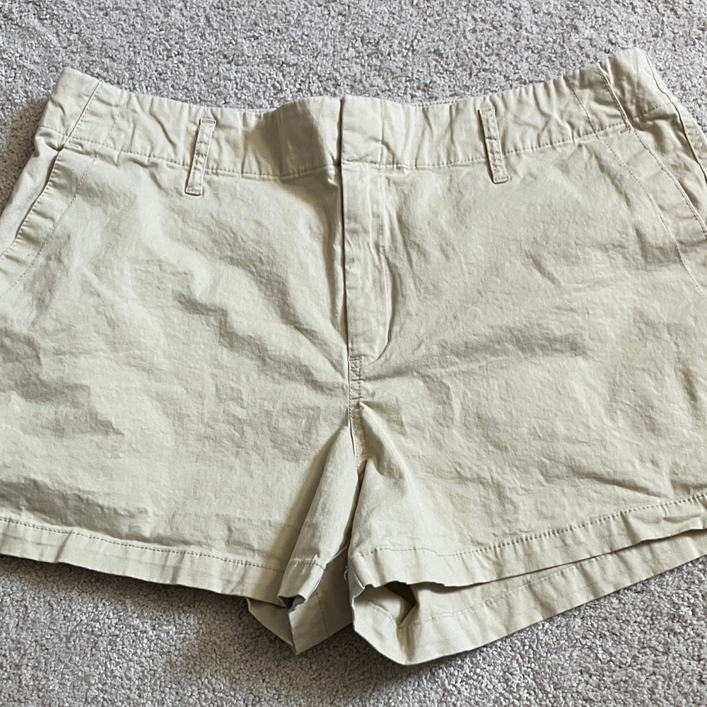 A New Day Stretch Shorts 16 Cream with Pockets